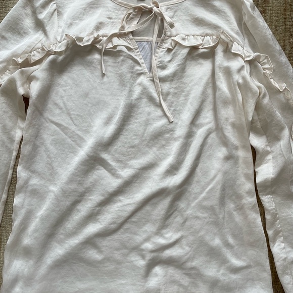 LOFT Cream Ruffle Blouse - Picture 4 of 7